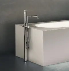Waterevolution Flow miscelatore da bagno indipendente con doccia a mano in oro chiaro T133WGE