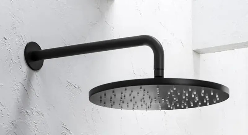 Waterevolution Flow soffione doccia 250 mm con raccordo a muro nero opaco T164125PR