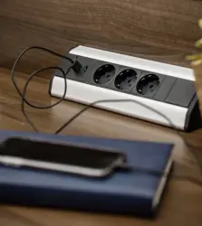 Indux Corner angolo cucina con 3 prese di corrente a terra e 2 caricabatterie USB 1208957442
