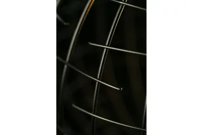 Decor Viela lampada a sospensione in metallo nero dorato a forma di sfera con diametro di 35 cm 6996