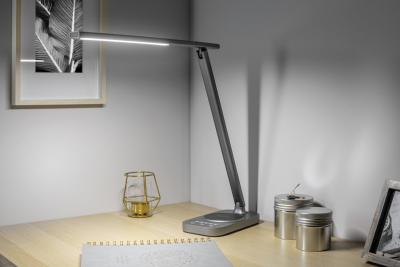 Decor Lampada da scrivania Bressi 8W 450lm AC220-240V 3-CCT Ricarica wireless USB PF>0 5 RA>80 Grigio 1208962480
