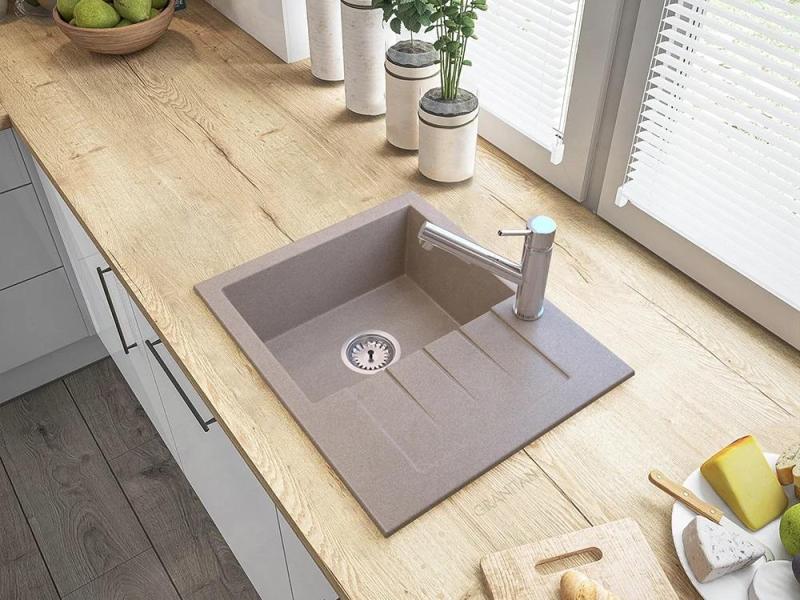 Graniteland Ceres Kitchen Faucet Chrome with Pull-Out Spout and Dual-Function Hand Shower 1208969535