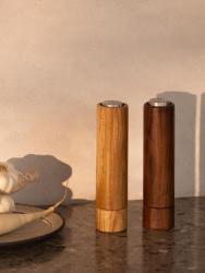 Woodsea Upside Down Noce - Macina sale in legno di noce Ø5.4x22.5 cm 1208971593